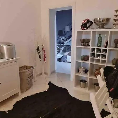 Home Napoli Apartman Nápoly